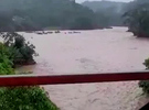 Fuerte oleaje ‘golpea’ el Pacífico
