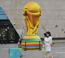 El segundo día del Mundial tendrá los debuts de Estados Unidos y Canadá. (Foto por ADEK BERRY / AFP)