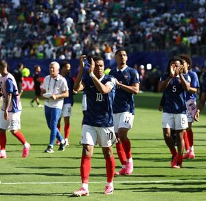 Kylian Mbappé brilló con un doblete. (Foto por FRANCK FIFE / AFP)