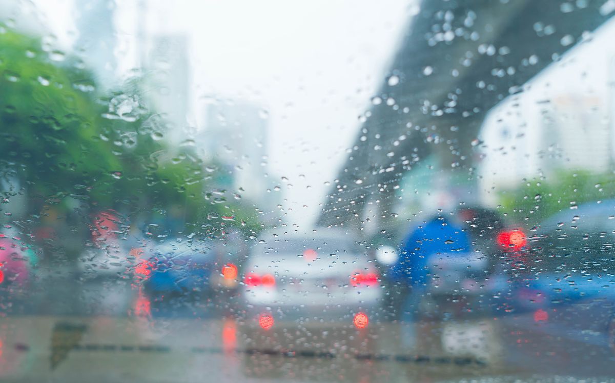 Calentamiento diurno provocará lluvias aisladas y tormentas eléctricas este miércoles.