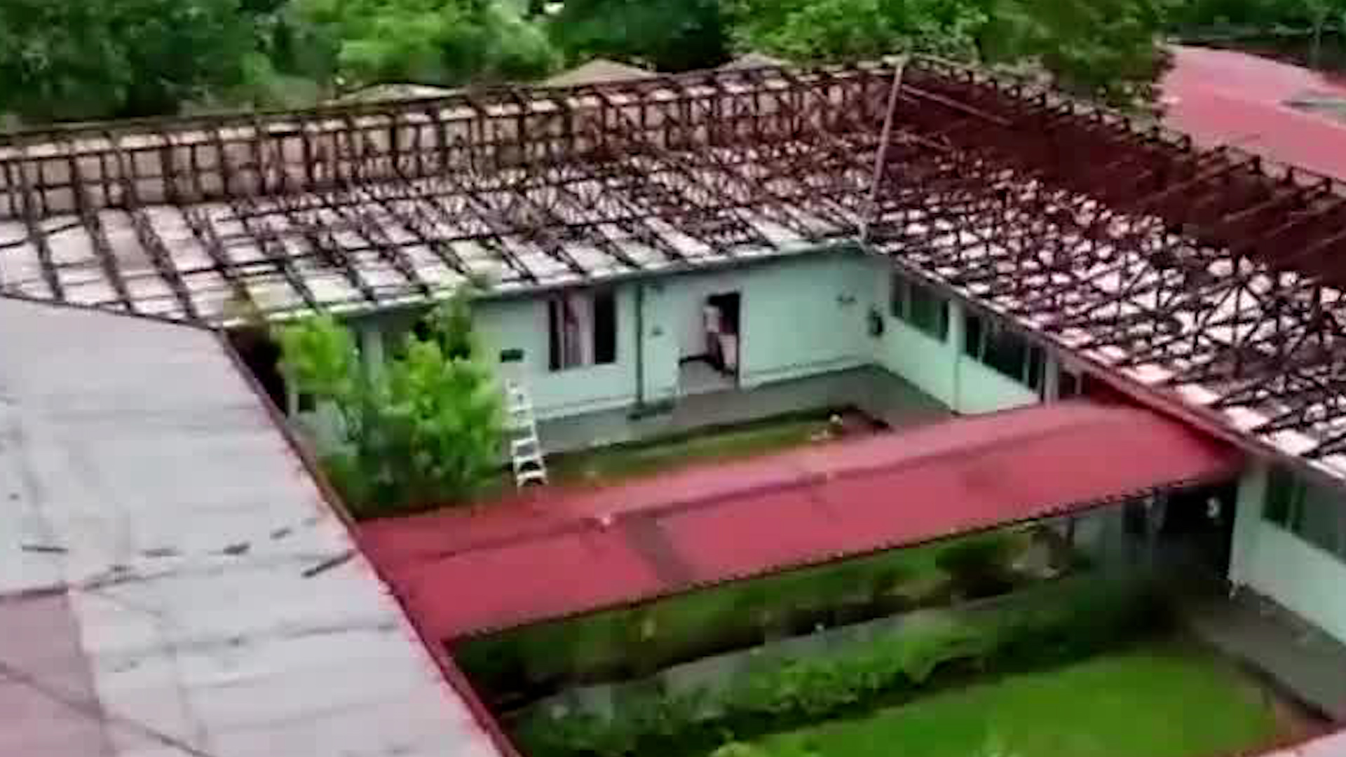 Torbellinos causan daños en segundos