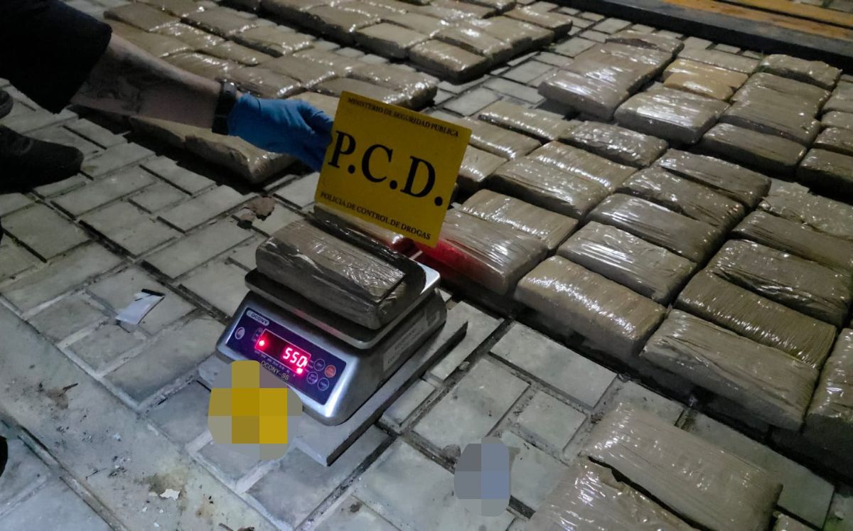 Evidencia decomisada por los agentes en allanamiento por Caso “Turbo”.