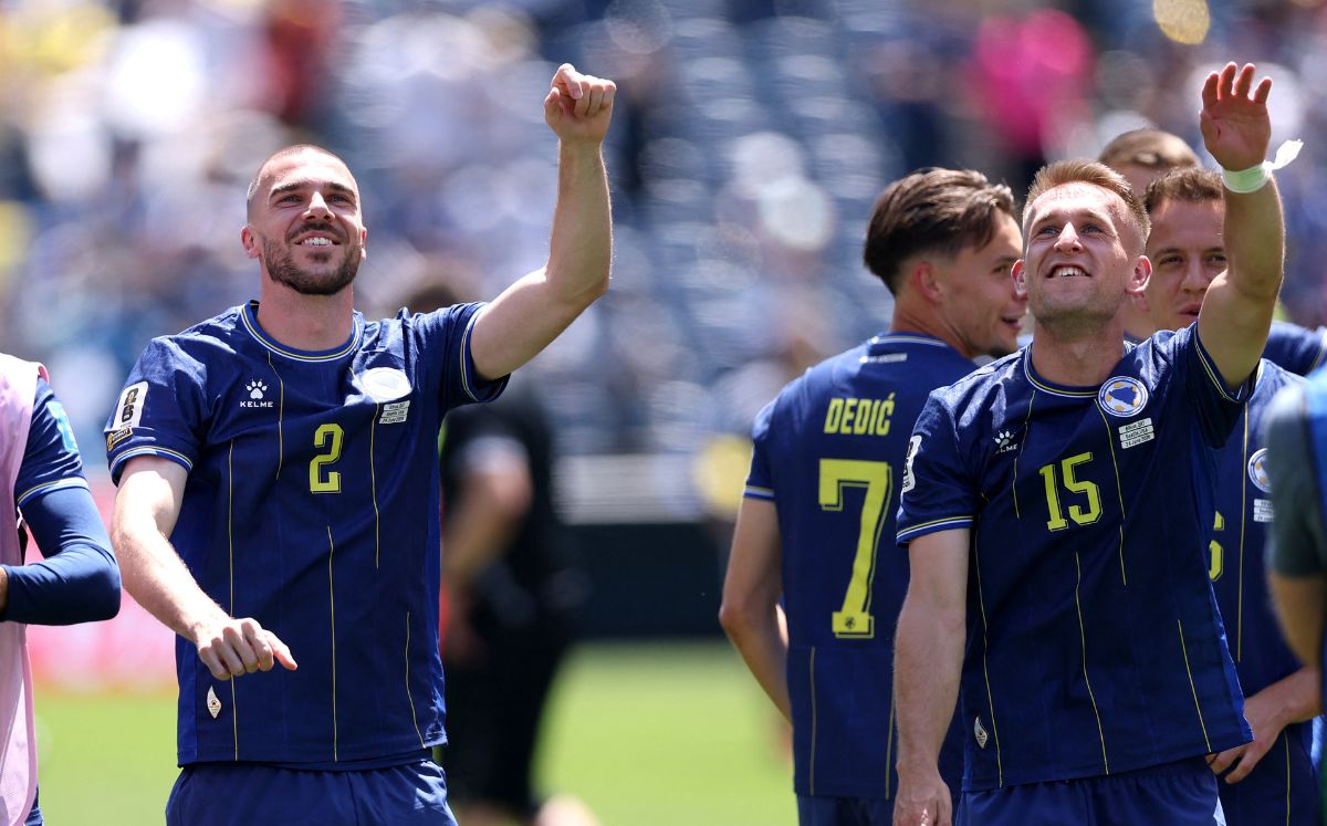 Bosnia queda en tercer lugar con 4 puntos. (Foto por RICHARD HEATHCOTE / GETTY IMAGES NORTH AMERICA / GETTY IMAGES VIA AFP)