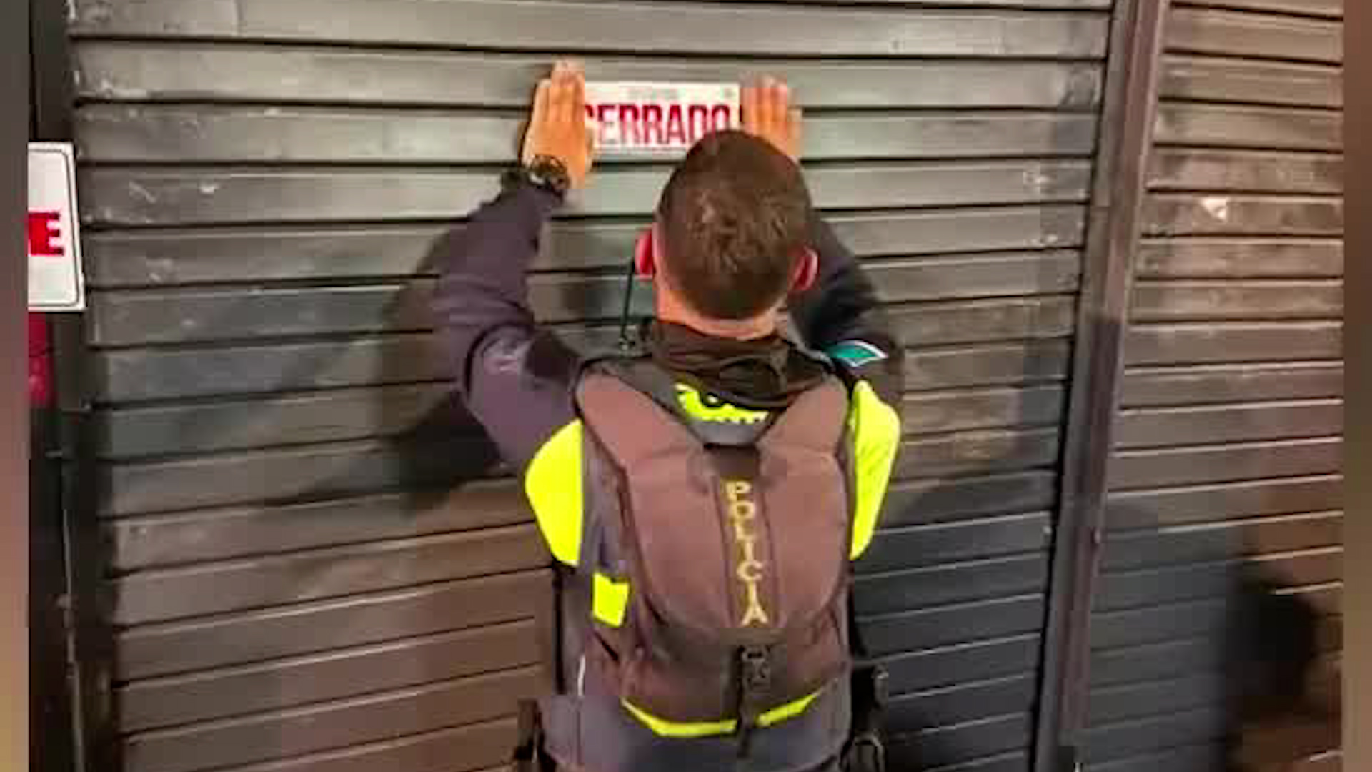 Inspecciones policiales revelan recintos secretos