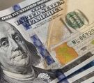 La diferencia entre ambos precios se conoce como spread.