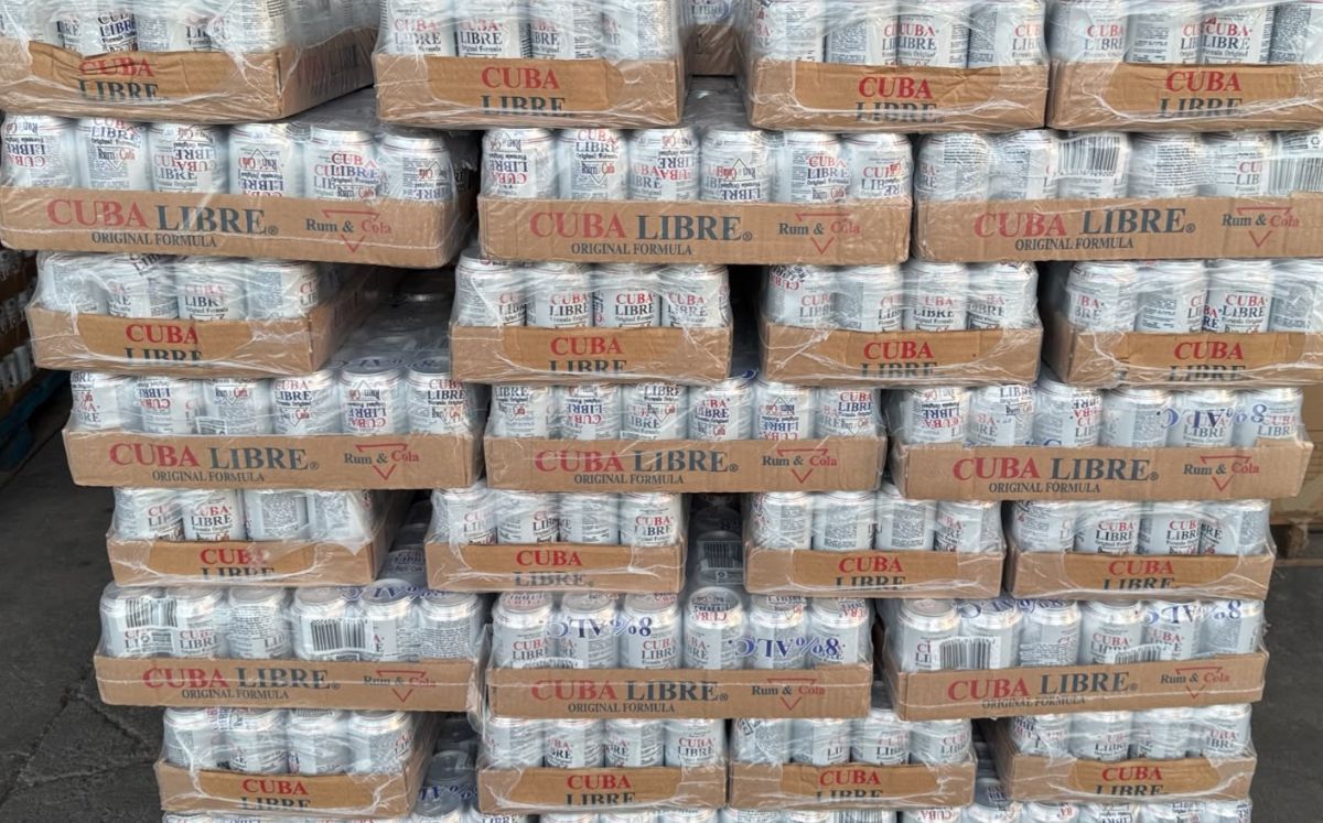 El cargamento de 8.610 unidades de licor quedó a las órdenes de la Policía de Control Fiscal.