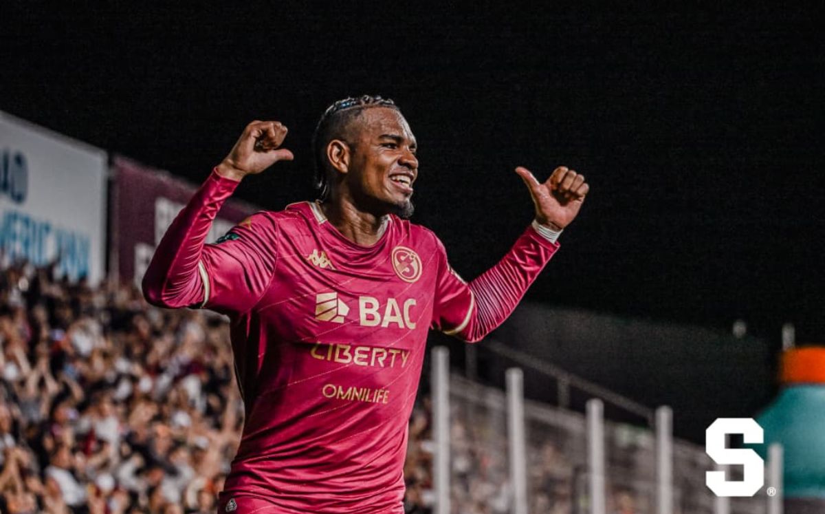 Orlando Sinclair: 