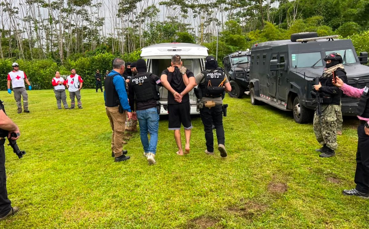 Laura Fernández destacó trabajo conjunto de cuerpos policiales. (OIJ)
