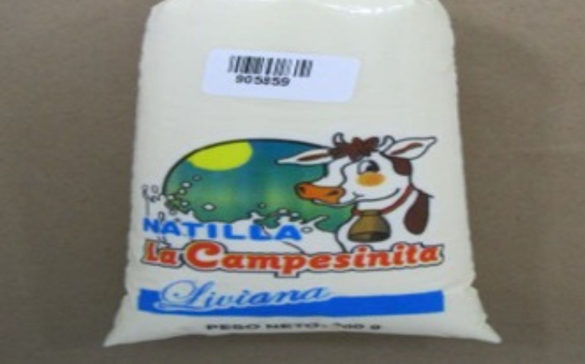Salud alerta por lote de natilla La Campesinita contaminado con Listeria