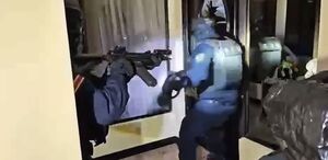 El operativo incluyó 65 allanamientos en distintas zonas del país.