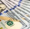 La diferencia entre ambos precios se conoce como spread.