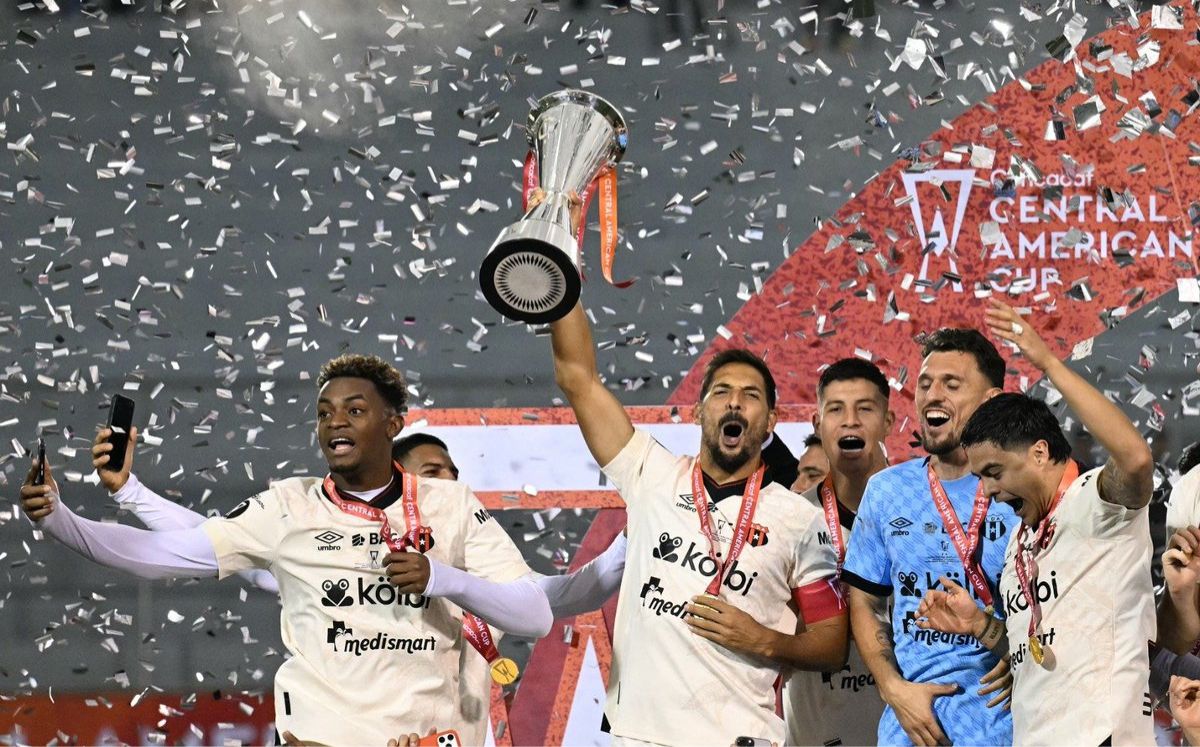Alajuelense vs Xelajú: hora, canal y dónde ver el partido de hoy