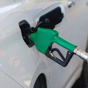Aresep aprobó los nuevos precios de los combustibles para agosto.