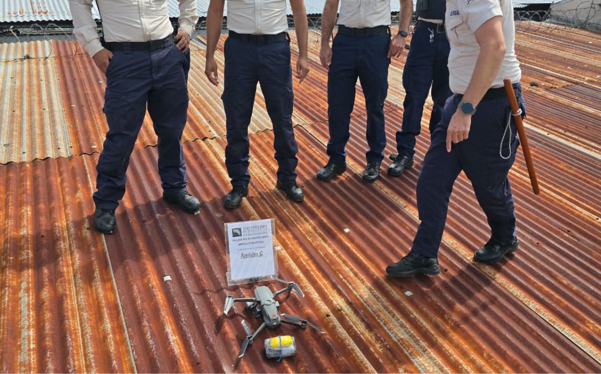 Policía Penitenciaria captura dron con droga en La Reforma