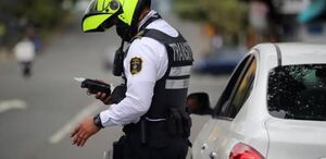 41 conductores al día fueron multados por licencia vencida