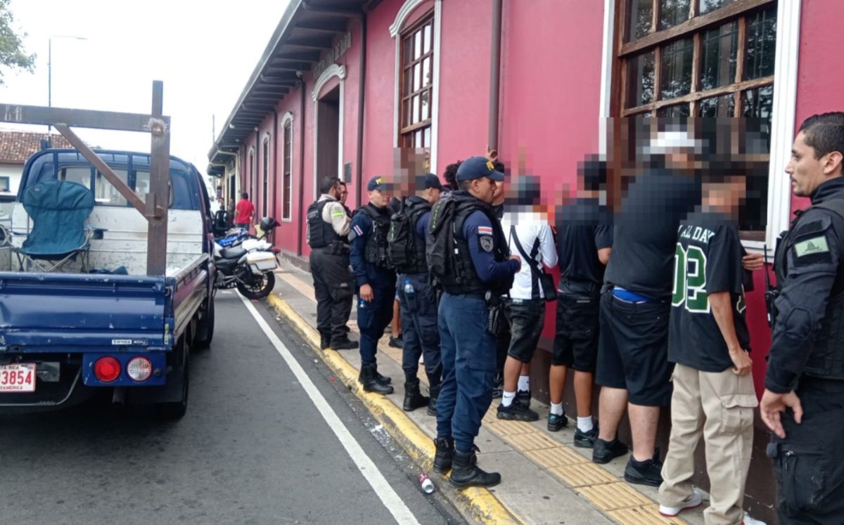 Disturbios y agresiones marcan fiestas de Barva