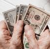 La diferencia entre ambos precios se conoce como spread.