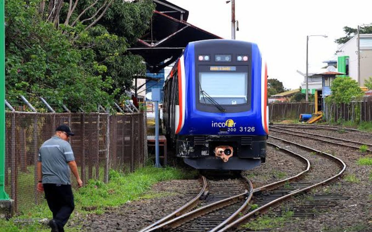 Pasajeros podrán consultar trenes de INCOFER en tiempo real