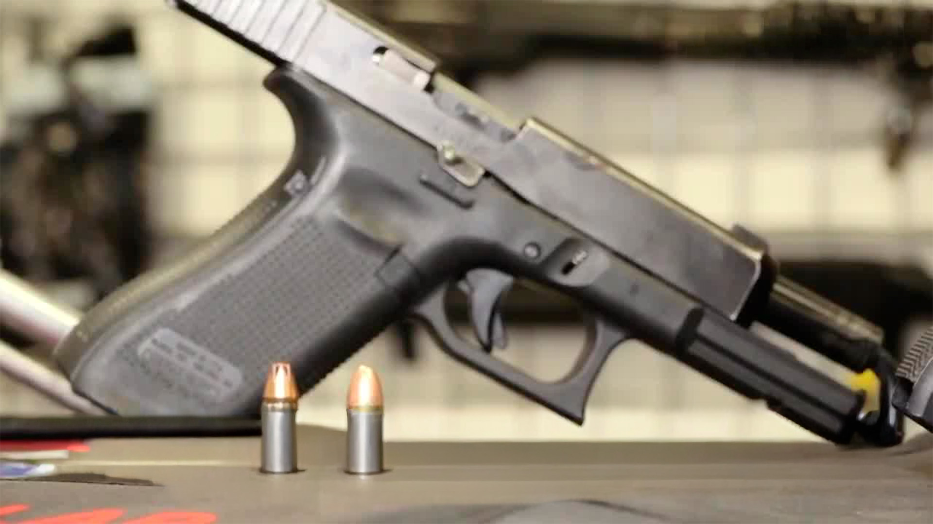 Fusiles decomisados a alias 'Diablo' revelan vacío legal en armas