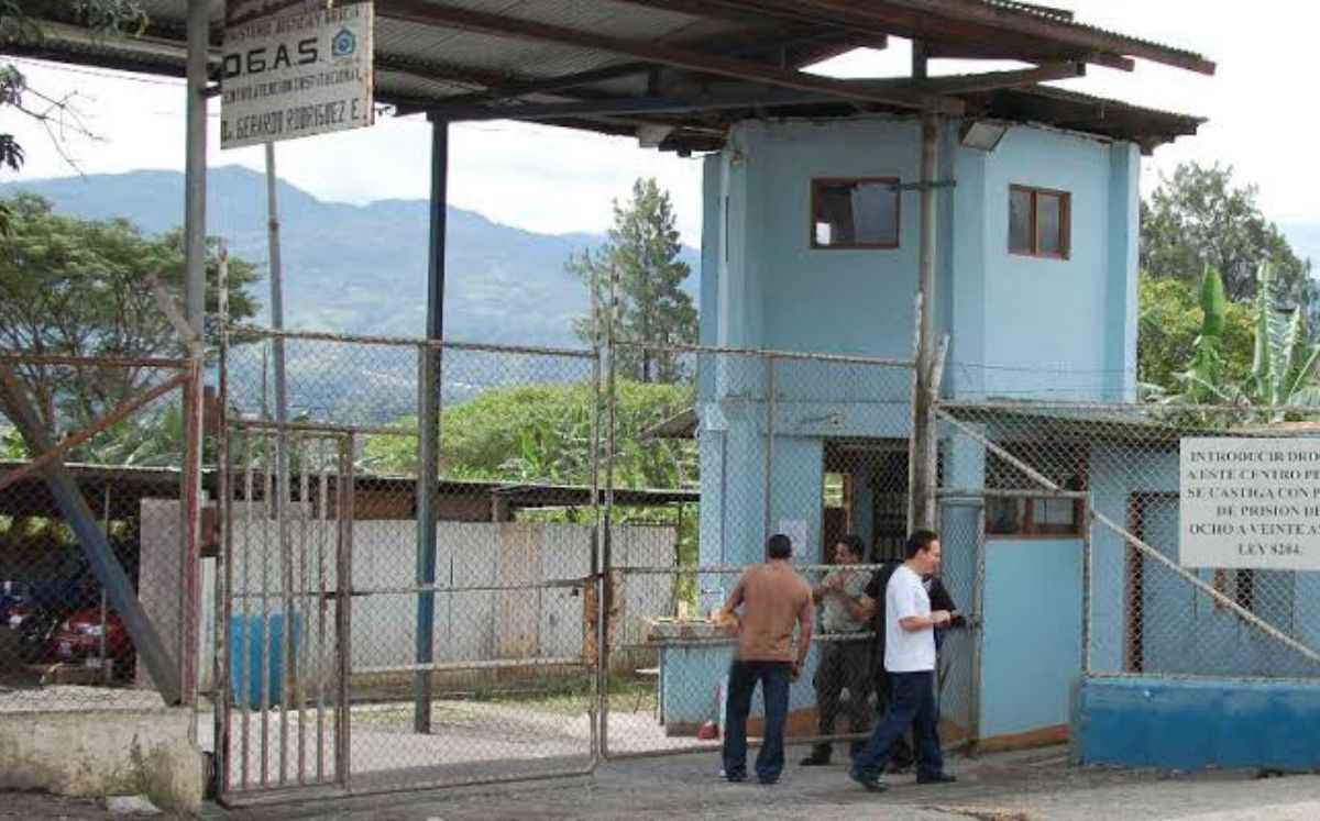 Amplían orden sanitaria en cárcel de San Sebastián