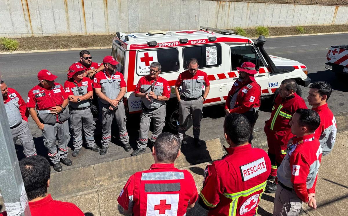 31 estudiantes trasladados tras emergencia en La Guácima