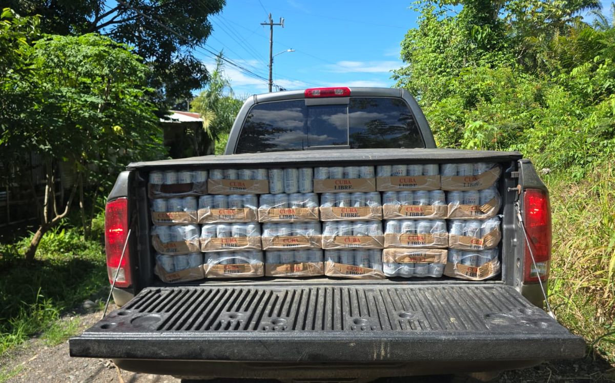 Decomisan 5.400 latas de ron en Parrita