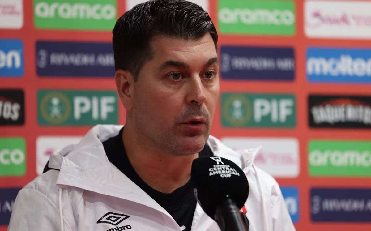¿Seguirá Ismael Rescalvo como técnico de Alajuelense?