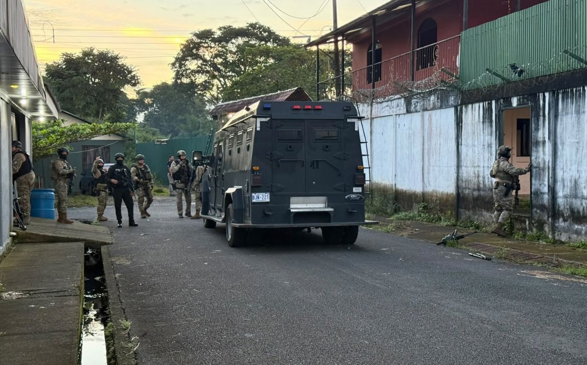Ocho allanamientos se realizan en Los Lirios y Quinto de Limón. (OIJ)