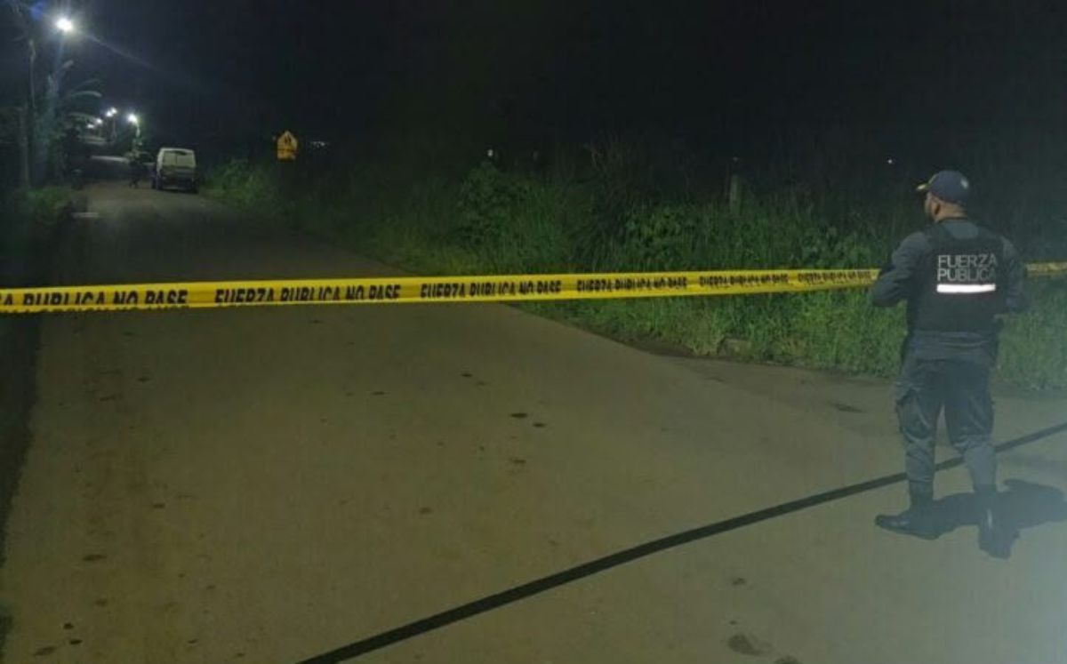 Vecinos reportaron varias detonaciones cerca de la plaza de deportes.
