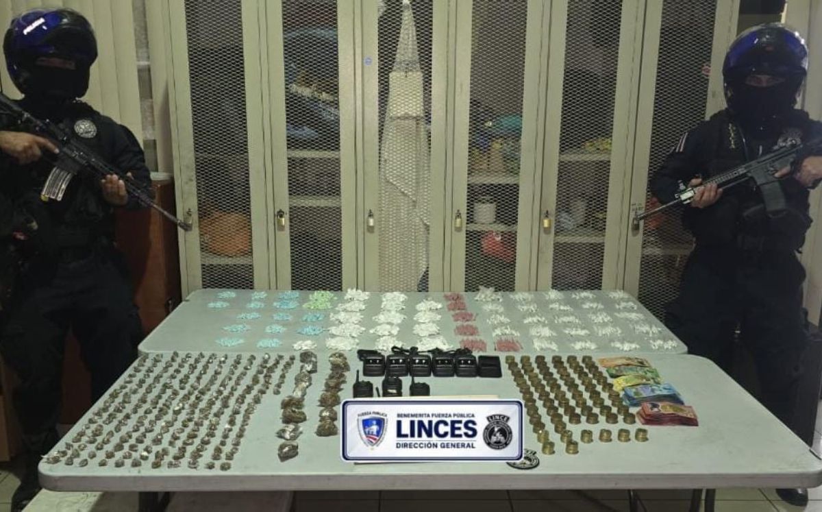 Decomisan casi 2.000 dosis de droga en Cartago