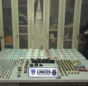 Decomisan casi 2.000 dosis de droga en Cartago