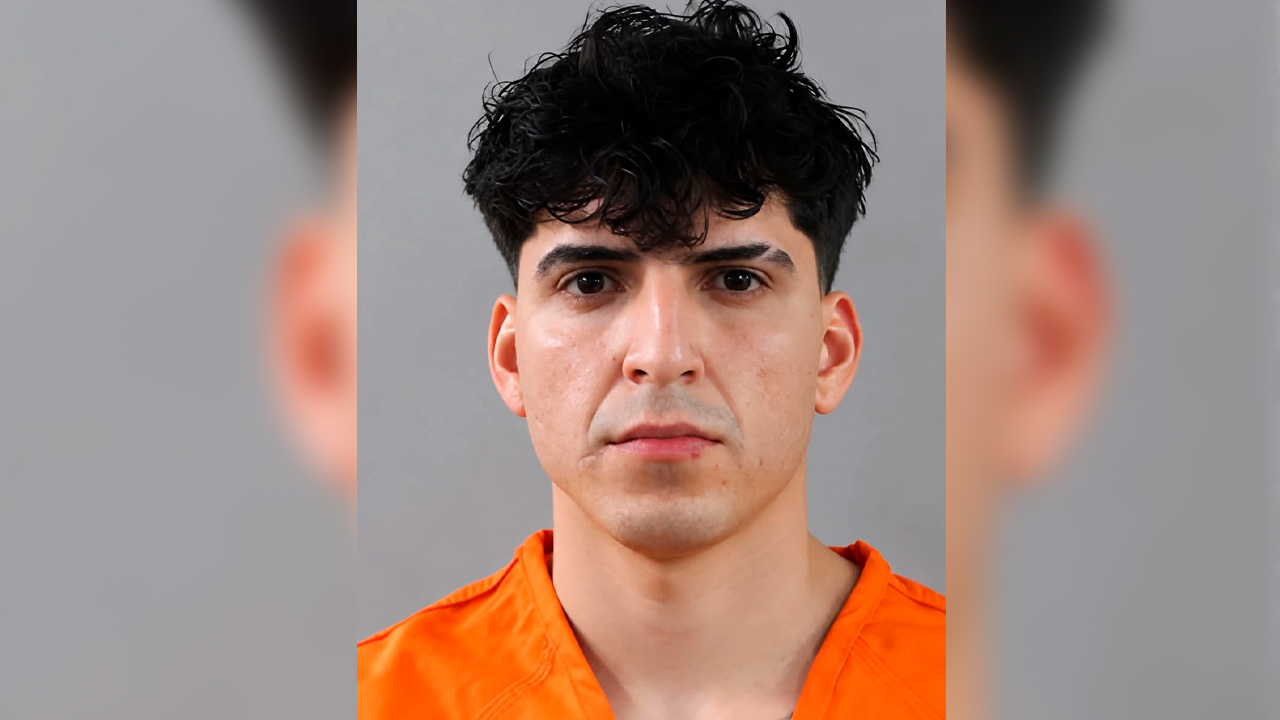 Detención del influencer Julián Valverde en Estados Unidos preocupa a sus seguidores