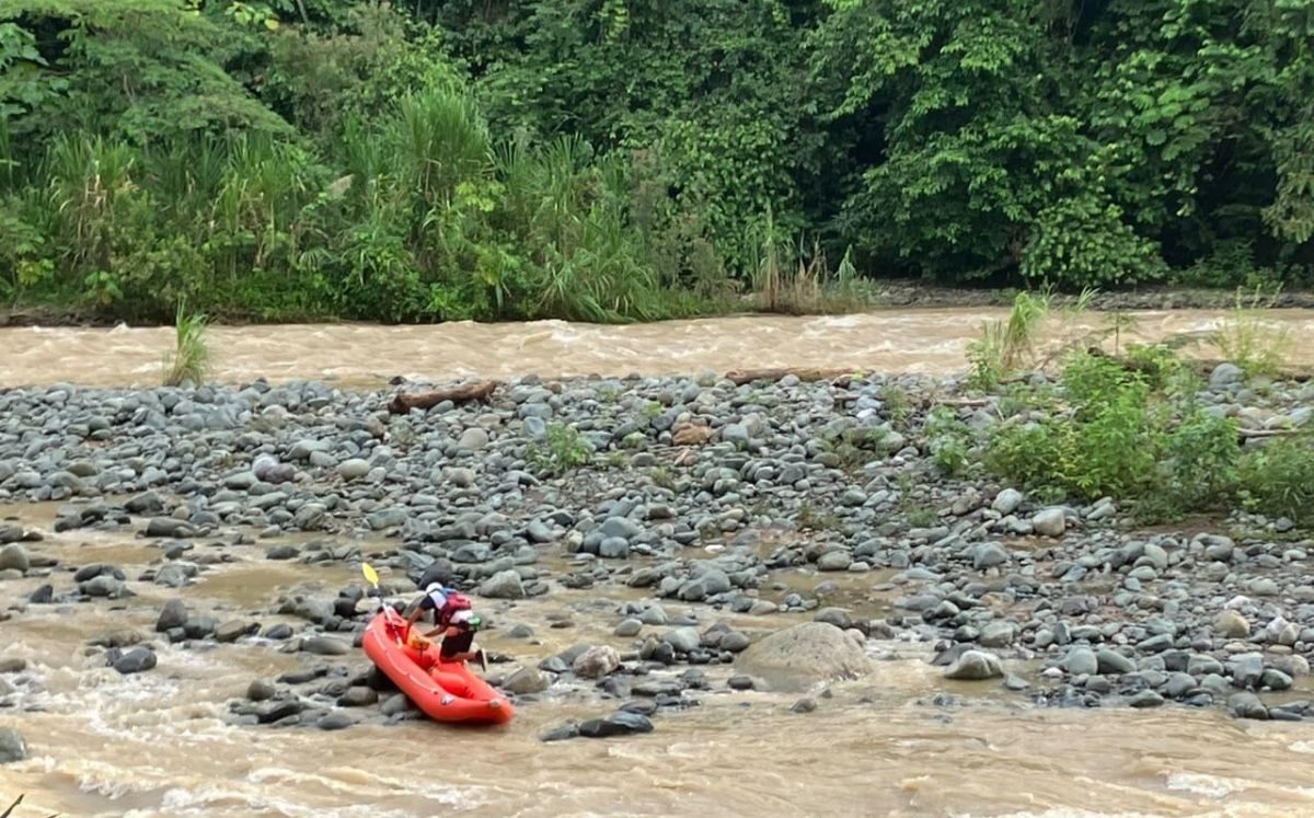 Hallan cuerpo de joven desaparecido en catarata de Tarrazú