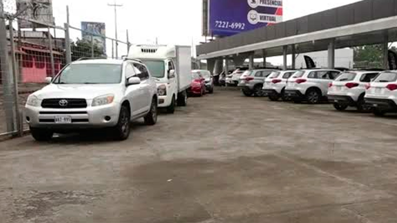 Atacan venta de autos y causan daños por ₡20 millones