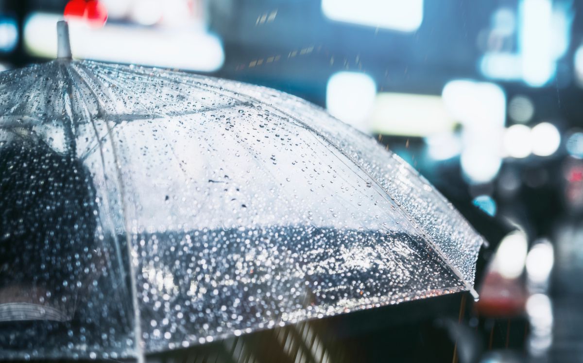 Lluvias y tormentas eléctricas se mantendrán durante el inicio de semana.