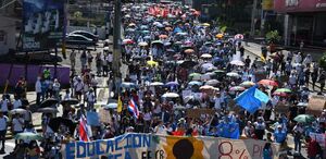 Rectores advierten que seguirán las protestas por recortes