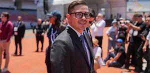 Ministro se pronuncia tras detención de agente
